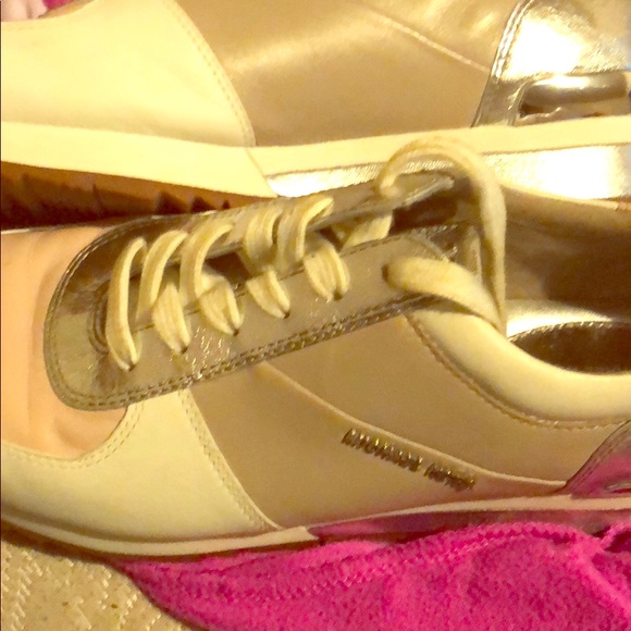 Shoes - Picture 1 of 1